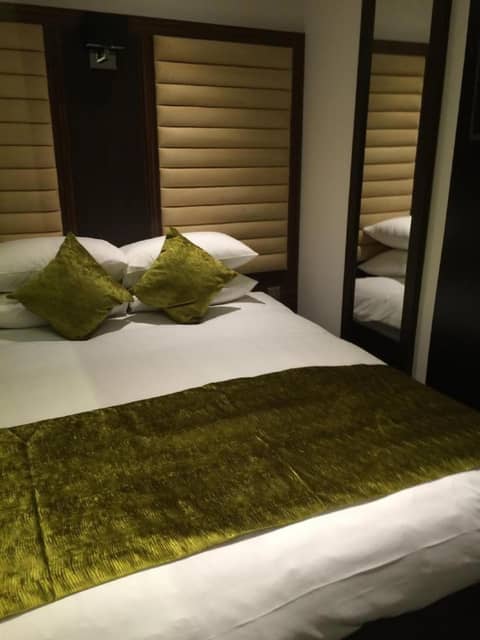 Maitrise Hotel Maida Vale - London — hotel room