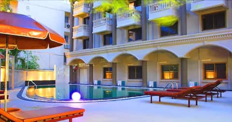 Honey Lodge — recepcion & lobby