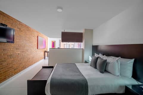 Premium Studio Suite — the supplier's photographs — photo 1
