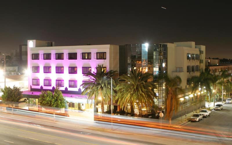 Garden Suite Hotel and Resort — building