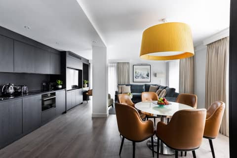 15 Basil Street Knightsbridge, Luxury Serviced Apartments — living room