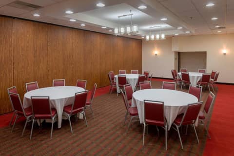 Four Points by Sheraton Asheville Downtown — photo 8
