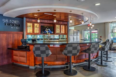 Hotel Indigo Jacksonville-Deerwood Park by IHG — photo 2