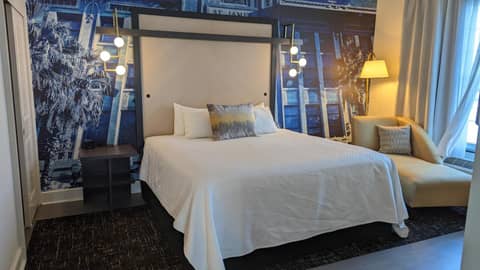 Hotel Indigo Jacksonville-Deerwood Park by IHG — photo 9