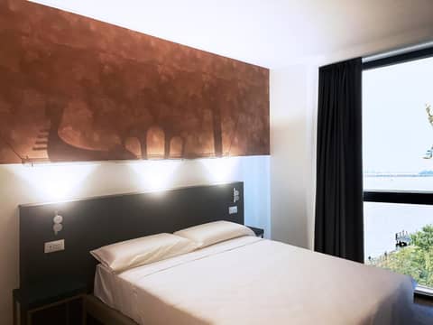 B&B HOTEL Venezia Laguna — hotel room