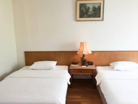 Sirin Hotel Hua Hin — hotel room