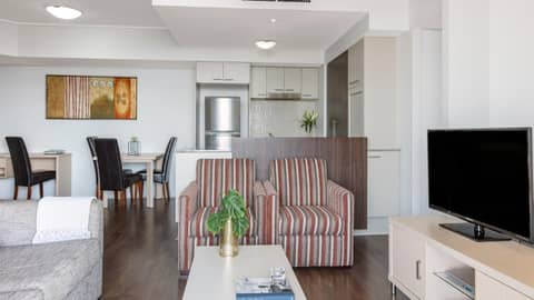 Oaks Brisbane Aurora Suites — photo 7