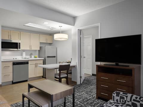 Homewood Suites Columbus - Airport — photo 7