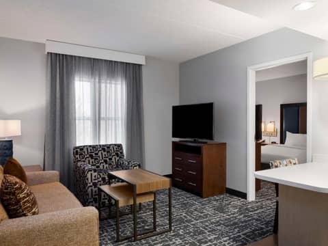 Homewood Suites Columbus - Airport — photo 9