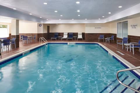 Fairfield Inn & Suites Detroit Livonia — photo 3