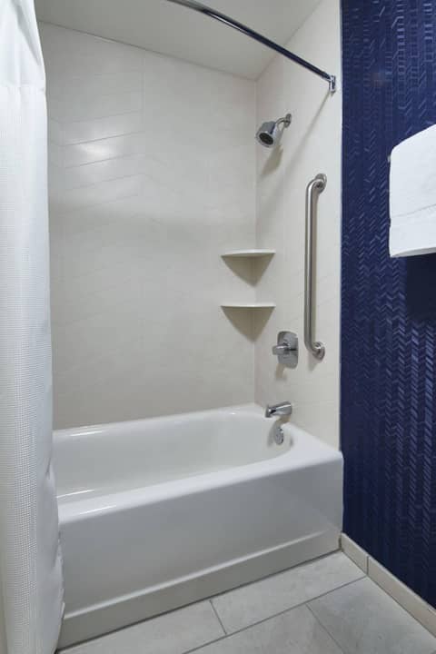 Fairfield Inn & Suites Detroit Livonia — photo 5