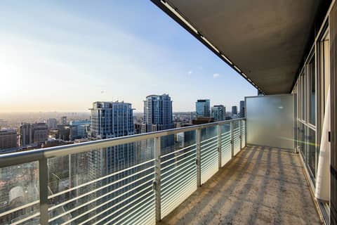Altitude Suites on Yonge — photo 2