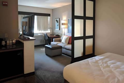 Comfort Suites Milwaukee West — photo 6