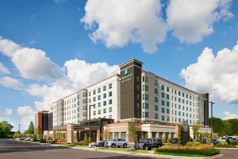 Embassy Suites By Hilton Atlanta Airport North — photo 4