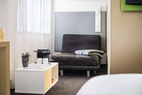 Lindner Hotel Frankfurt Sportpark, part of JdV by Hyatt — hotel room