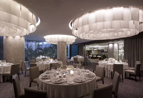 New World Makati Hotel — photo 6