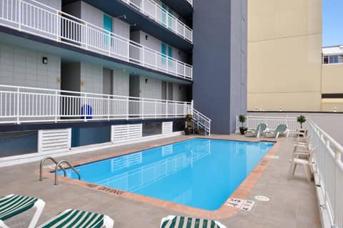 SureStay Studio by Best Western Virginia Beach Oceanfront — photo 9
