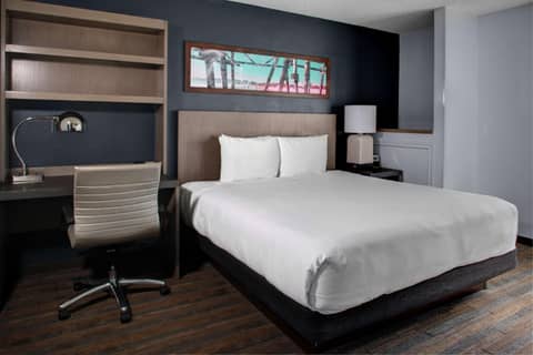 Hyatt House Dallas Uptown — hotel room