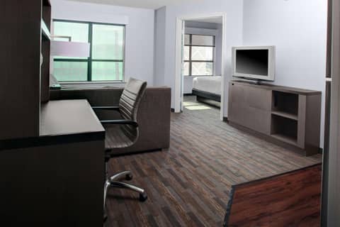 Hyatt House Dallas Uptown — hotel room