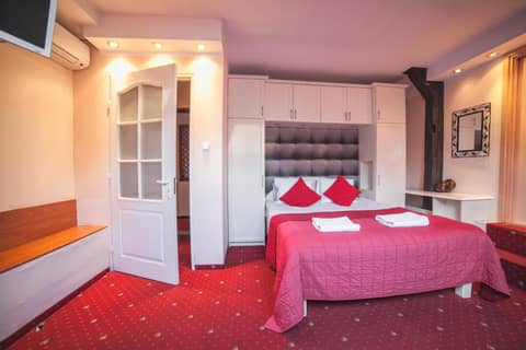 Residence B&B La Fontaine Aparthotel — hotel room