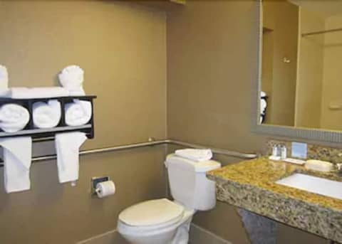 Hampton Inn Fort Myers-Airport & I-75 — photo 6