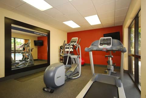 Hampton Inn Fort Myers-Airport & I-75 — photo 9