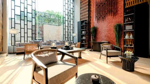 Anantara Chiang Mai Serviced Suites — recepcion & lobby