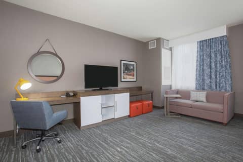 Hampton Inn & Suites Denver-Downtown — photo 7