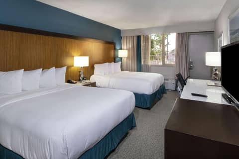 DoubleTree by Hilton Hotel Jacksonville Airport — photo 4