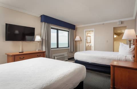 Grande Shores Ocean Resort — photo 5