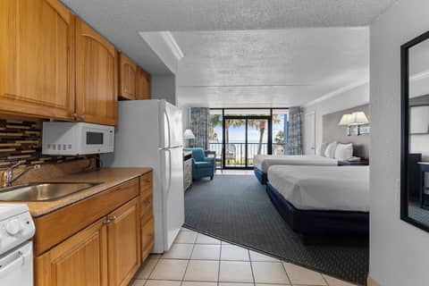 Grande Shores Ocean Resort — photo 7