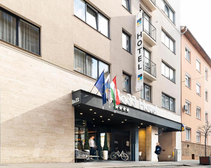 Bo33 Hotel Family & Suites — building