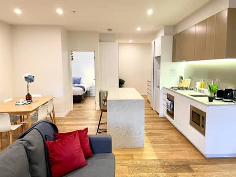 ReadySet Apartments on Rose Lane — photo 9