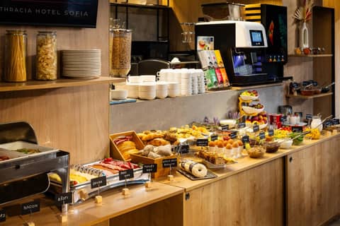 Rosslyn Thracia Hotel Sofia — photo 9