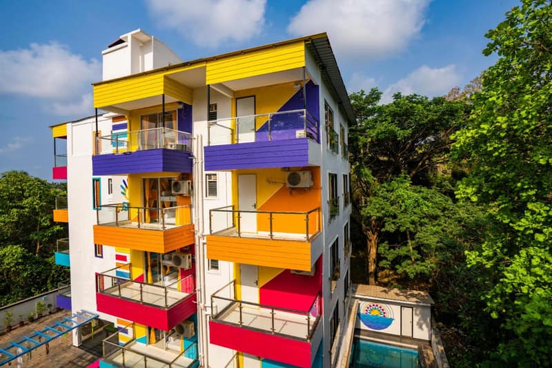 goSTOPS Goa Baga — building