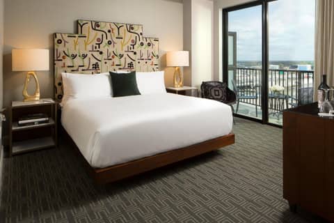 Hotel ZaZa Houston Memorial City — hotel room