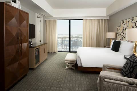 Hotel ZaZa Houston Memorial City — hotel room