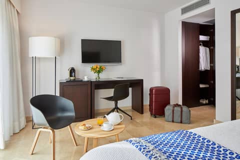 Hotel Rey Alfonso X — hotel room