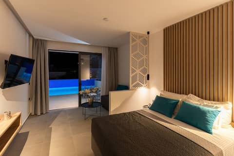 Zoes Hotel & Suites — photo 3