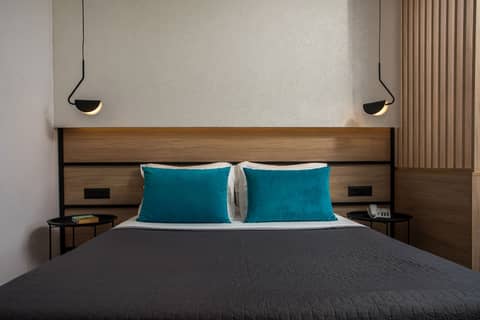 Zoes Hotel & Suites — photo 6