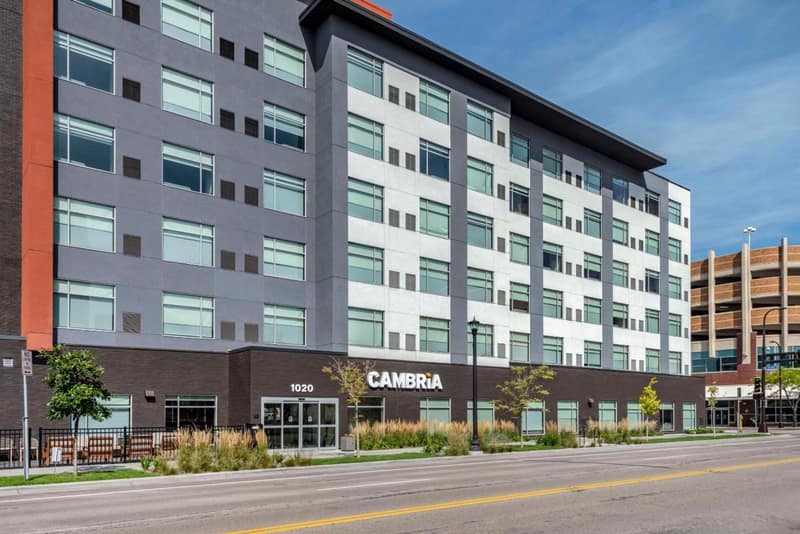 Cambria Hotel Minneapolis Downtown — building