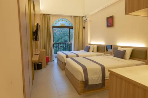 K Hotel Kaliurang — photo 7