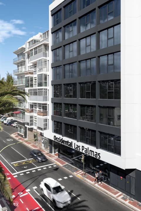 Occidental Las Palmas — building