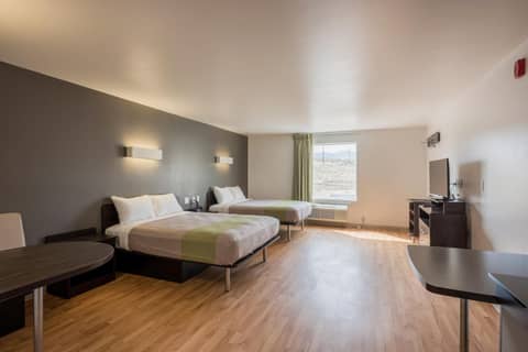 Studio 6-Mccarran, NV - Sparks - Tahoe - Reno Industrial Center — photo 6