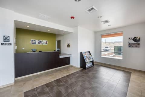 Studio 6-Mccarran, NV - Sparks - Tahoe - Reno Industrial Center — photo 8