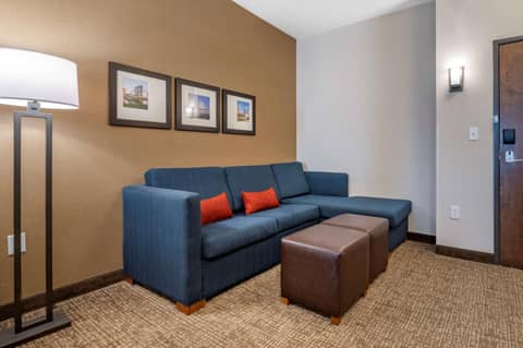 Comfort Suites Columbus Airport — photo 5