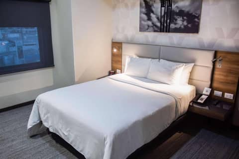 SJ Grand Hotel Monterrey — bedroom