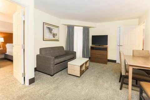 Staybridge Suites Reno Nevada by IHG — photo 7
