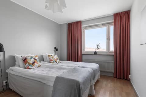 The Nooq Alvik - Hotel & Studios — hotel room