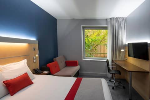 Holiday Inn Express Paris-Canal De La Villette by IHG — photo 3